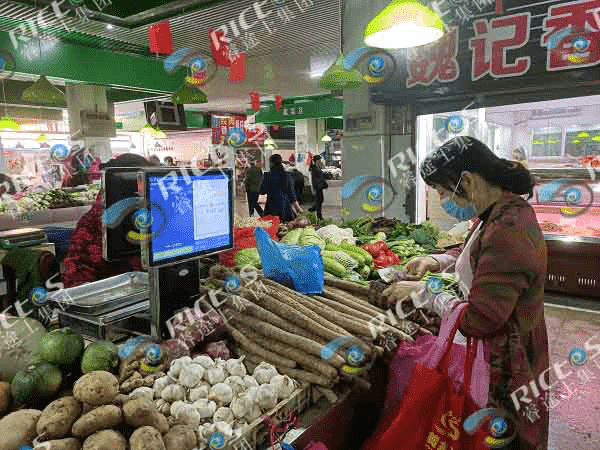 智能溯源電子秤在智慧農貿市場使用